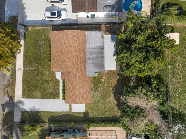 $624,999 | 7970 Northwest 176th Street, Hialeah, FL 33015