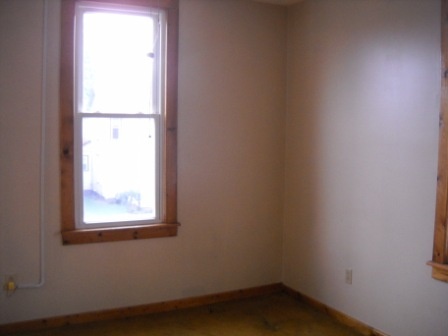 76 East North Street Newark, OH 43055 - Photo 9 of 12