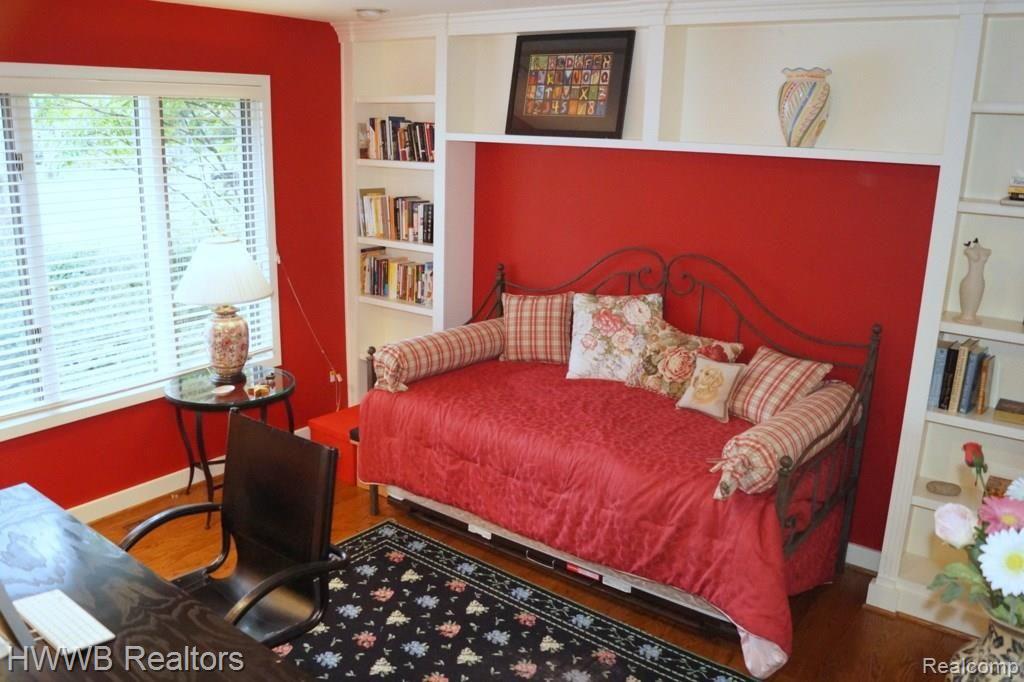 1870 Redding Road Birmingham, MI 48009 - Photo 19 of 38 DSC05184.JPG
