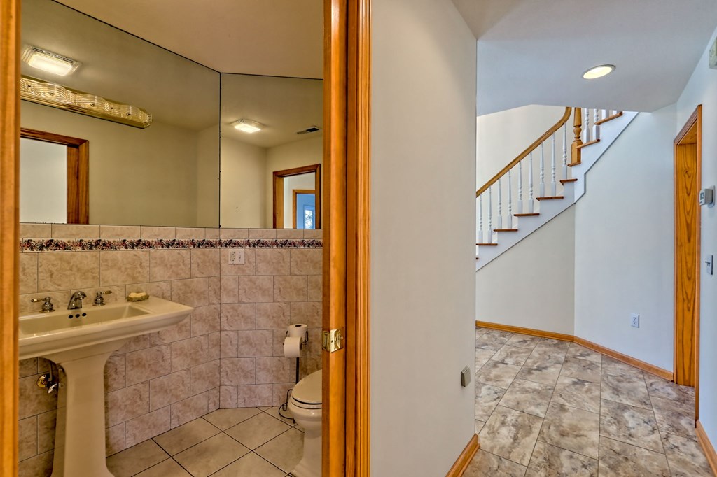 838 Peachtree Hills Road Murphy, NC 28906 - Photo 43 of 92 a bathroom with a sink and a mirror