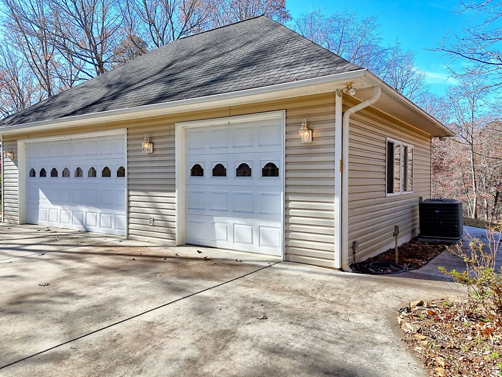 838 Peachtree Hills Road Murphy, NC 28906 - Photo 5 of 92