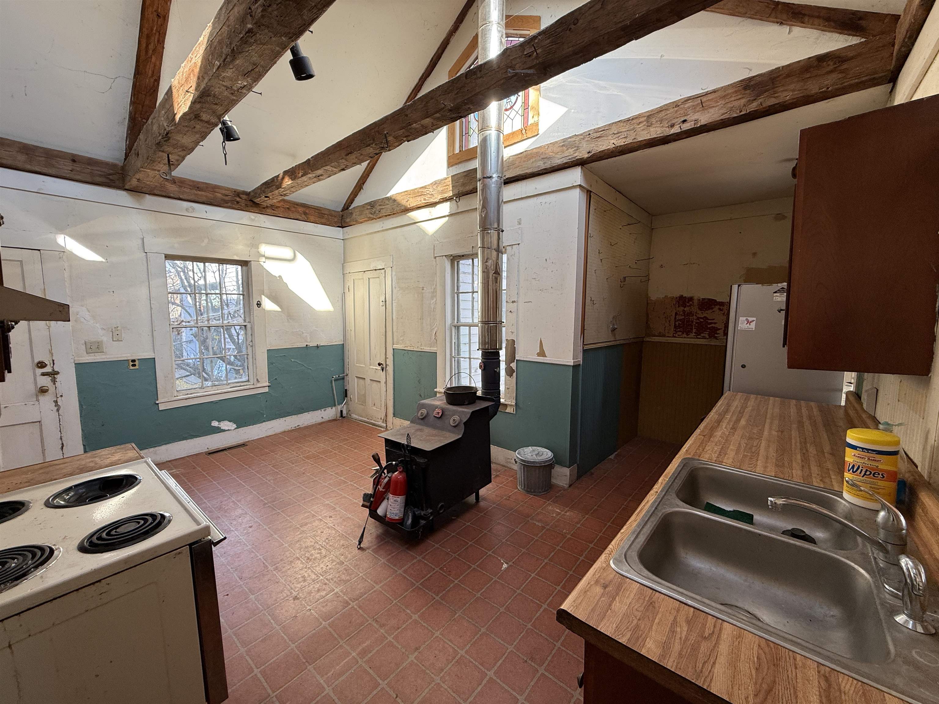 144 Putnam Hill Road Lyndeborough, NH 03082 - Photo 9 of 60