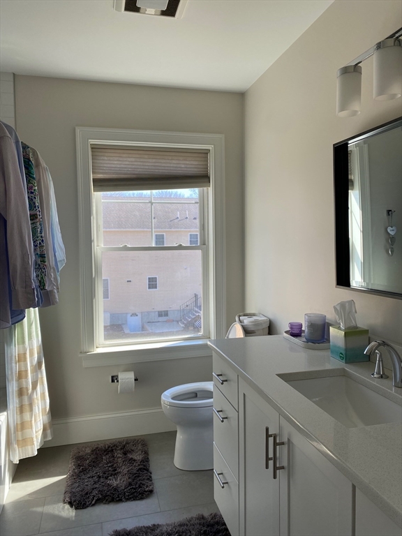 896 Chestnut Street, Unit 896 Waban, MA 02468 - Photo 13 of 17