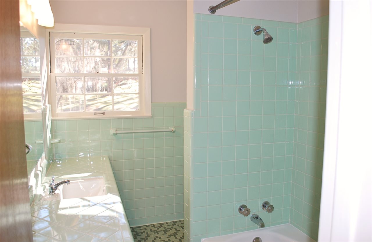 726 Ivanhoe Road Tallahassee, FL 32312 - Photo 11 of 29 Gallery Image 11
