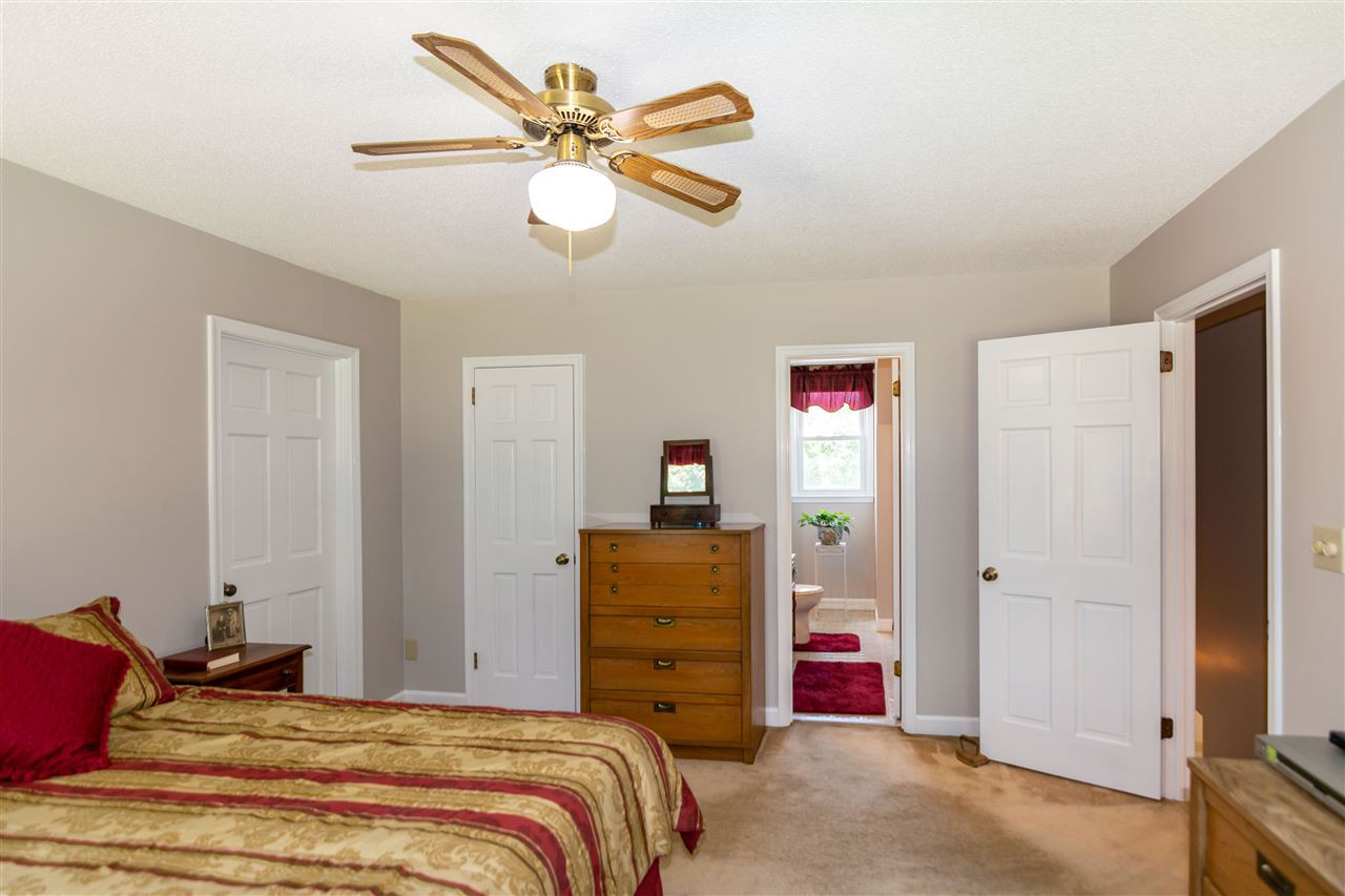 3909 Headwater Court Raleigh, NC 27606 - Photo 14 of 25 Photo 14