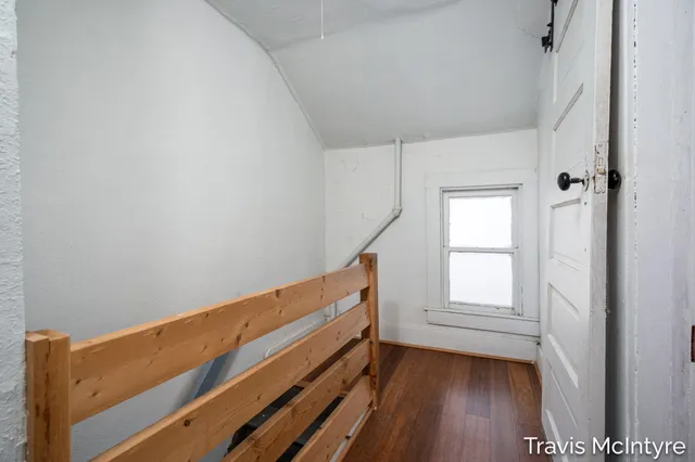 $244,900 | 908 Eastern Avenue Southeast, Grand Rapids, MI 49507