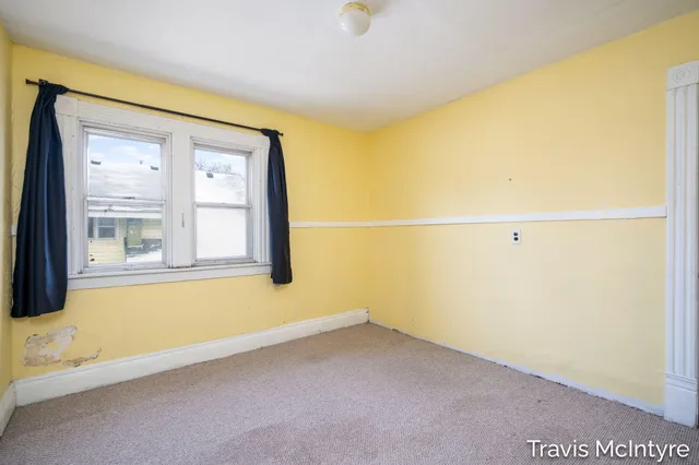 $244,900 | 908 Eastern Avenue Southeast, Grand Rapids, MI 49507