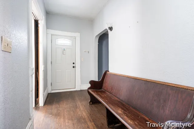 $244,900 | 908 Eastern Avenue Southeast, Grand Rapids, MI 49507