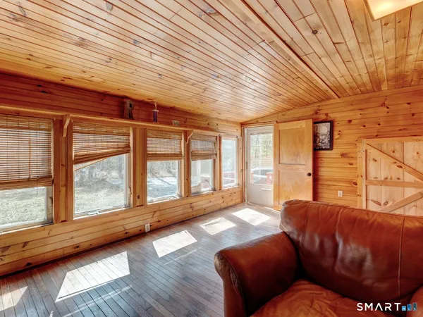 $289,000 | 128 Tarbox Road, Plainfield, CT 06374