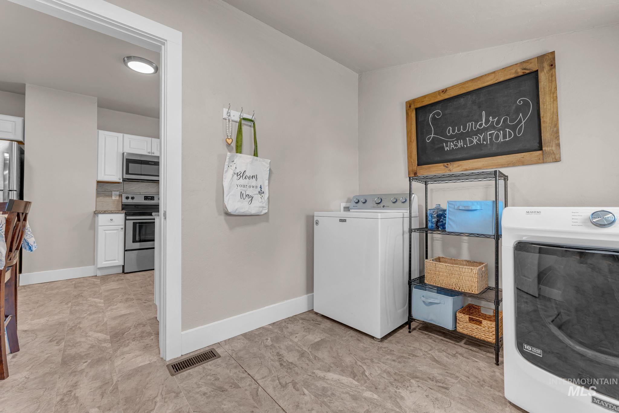 425 6th Street Filer, ID 83328 - Photo 19 of 29