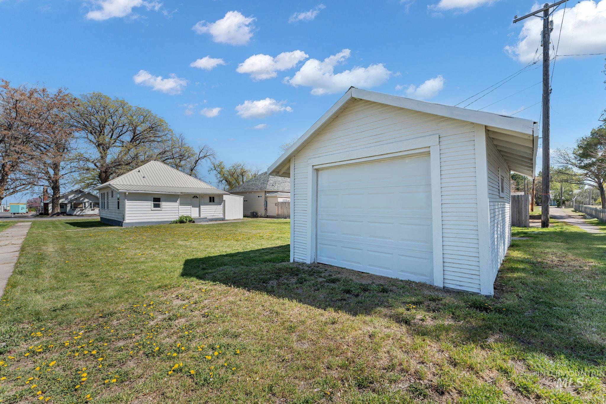 425 6th Street Filer, ID 83328 - Photo 23 of 29