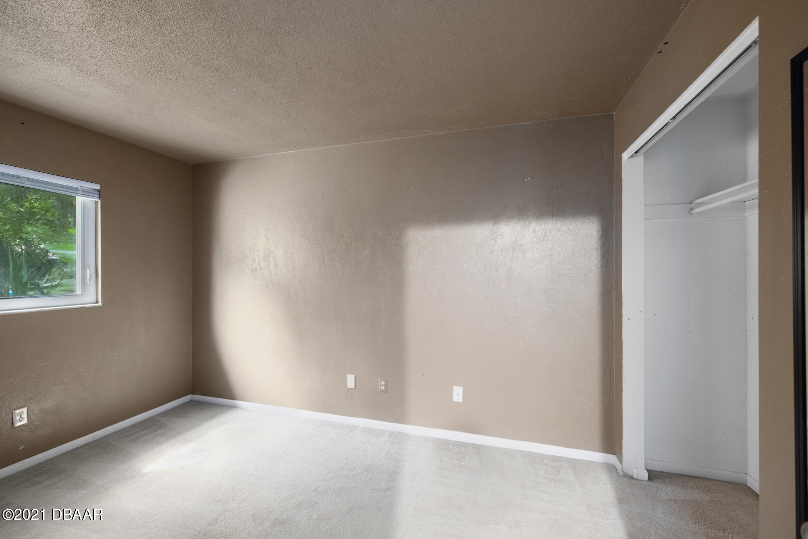 550 Ruth Street Port Orange, FL 32127 - Photo 13 of 38 550 RUTH STREET - INTERIOR-9