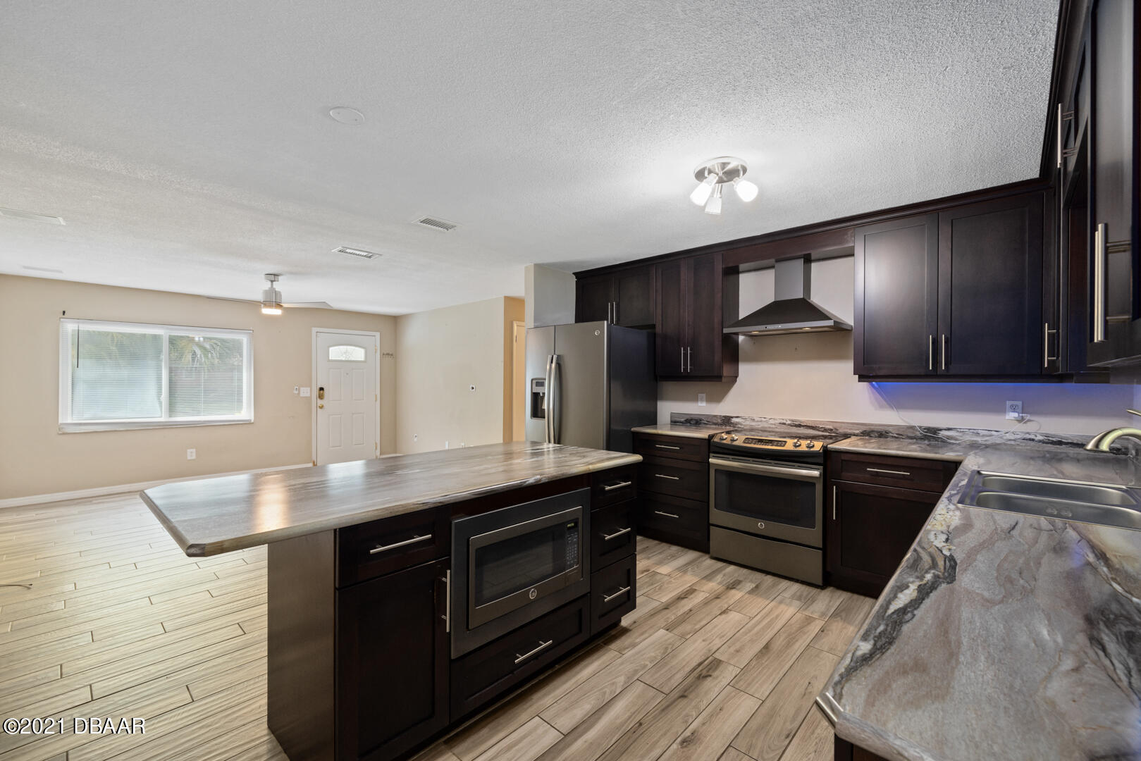 550 Ruth Street Port Orange, FL 32127 - Photo 16 of 38 550 RUTH STREET - INTERIOR-5