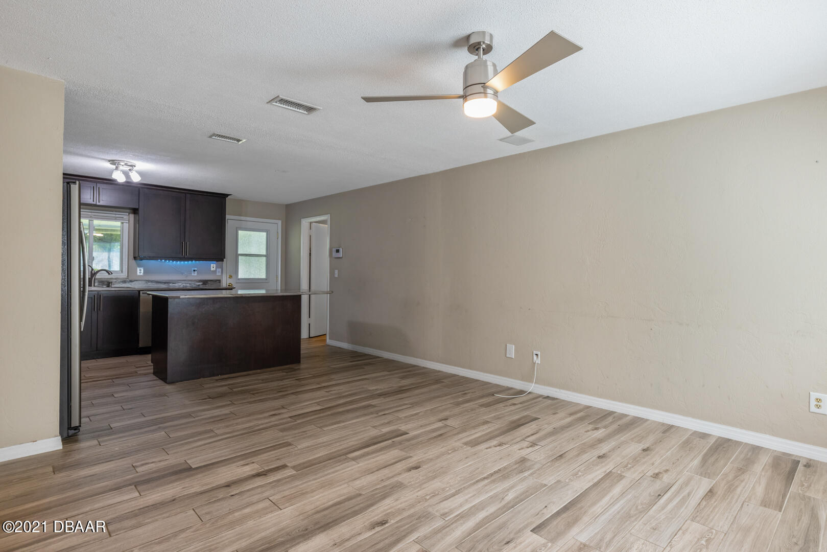 550 Ruth Street Port Orange, FL 32127 - Photo 4 of 38 550 RUTH STREET - INTERIOR-18