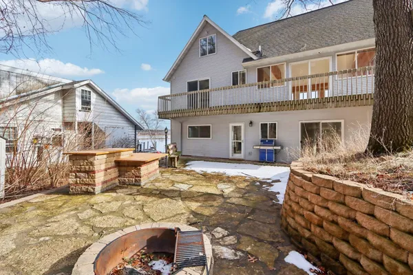 $720,000 | W10580 Tipperary Road, Poynette, WI 53955