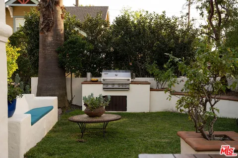 $1,549,000 | 2116 Layton Street, Pasadena, CA 91104