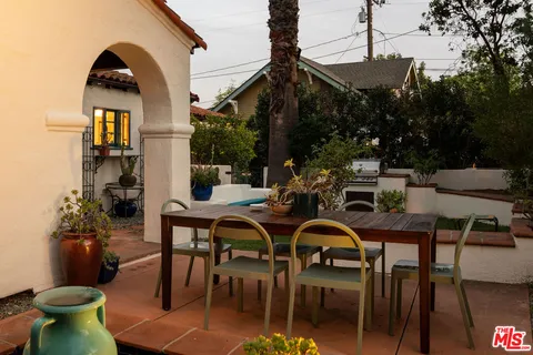 $1,549,000 | 2116 Layton Street, Pasadena, CA 91104