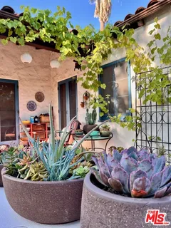 $1,549,000 | 2116 Layton Street, Pasadena, CA 91104