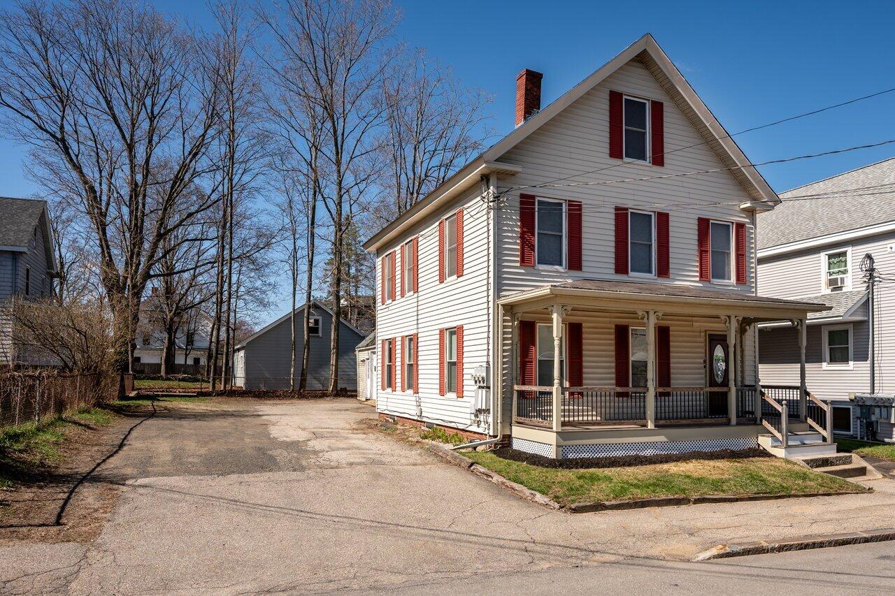8 Allen Street Berwick, ME 03901 - Photo 2 of 17 001-8AllenStreet-Berwick-ME-03901-SMALL