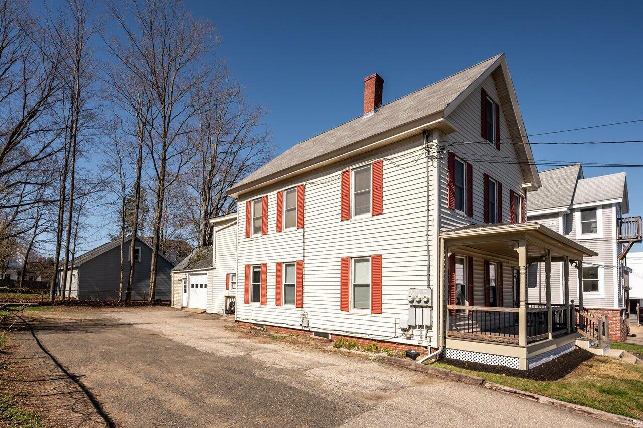 8 Allen Street Berwick, ME 03901 - Photo 3 of 17 012-8AllenStreet-Berwick-ME-03901-SMALL
