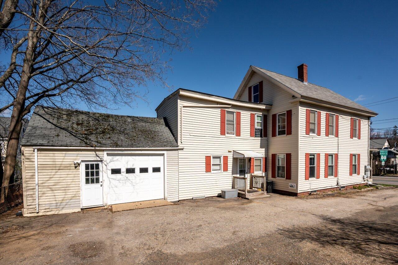8 Allen Street Berwick, ME 03901 - Photo 5 of 17 015-8AllenStreet-Berwick-ME-03901-SMALL