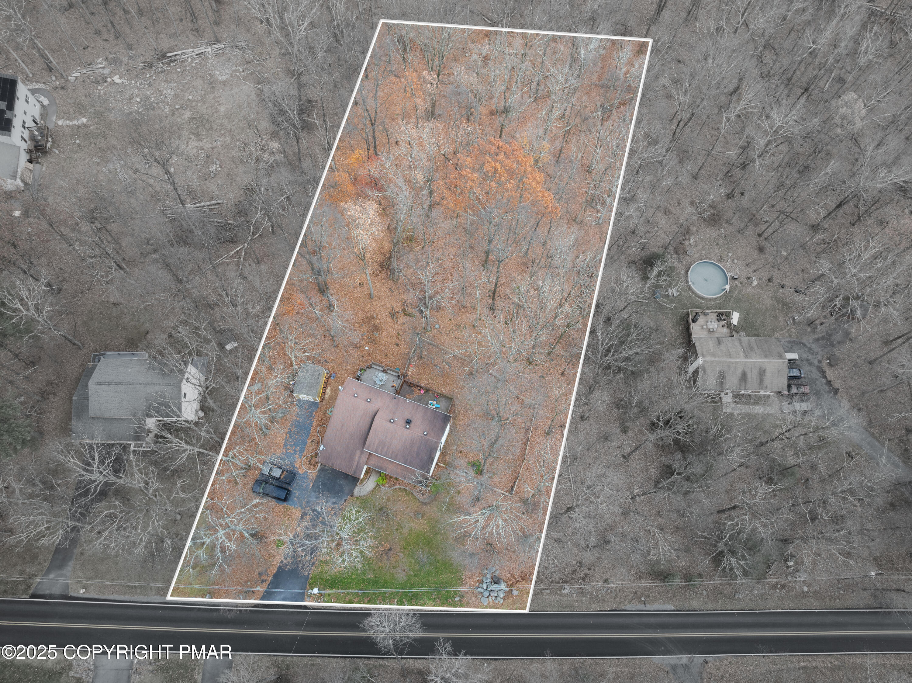 113 Hemlock Road Tannersville, PA 18372 - Photo 5 of 68 DJI_20251114152143_0935_D-Edit