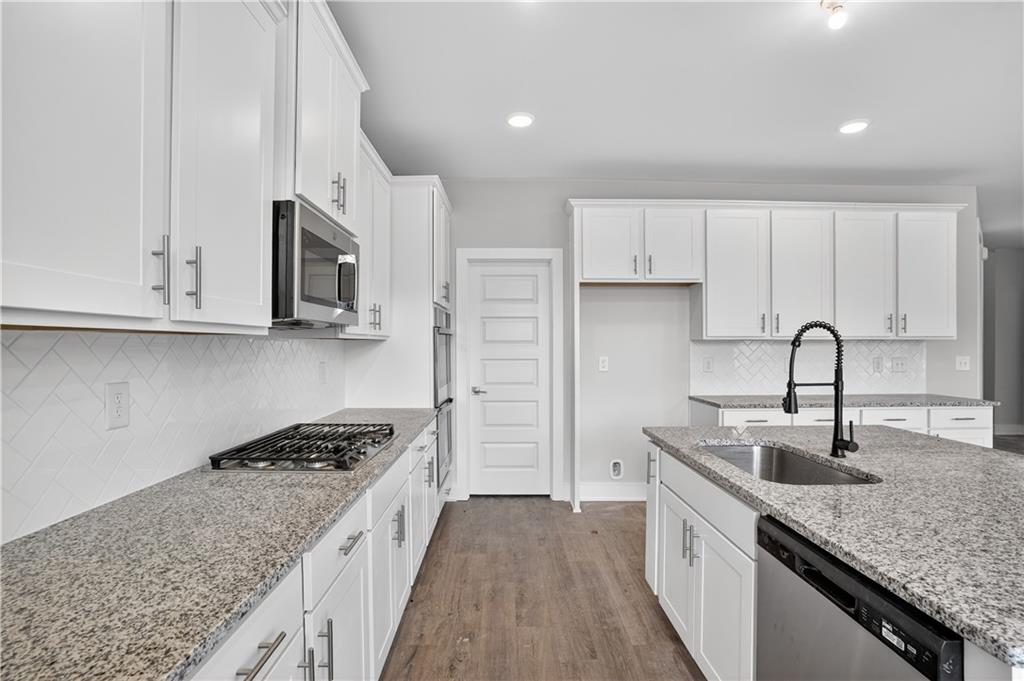 401 Bass Circle Villa Rica, GA 30180 - Photo 4 of 7