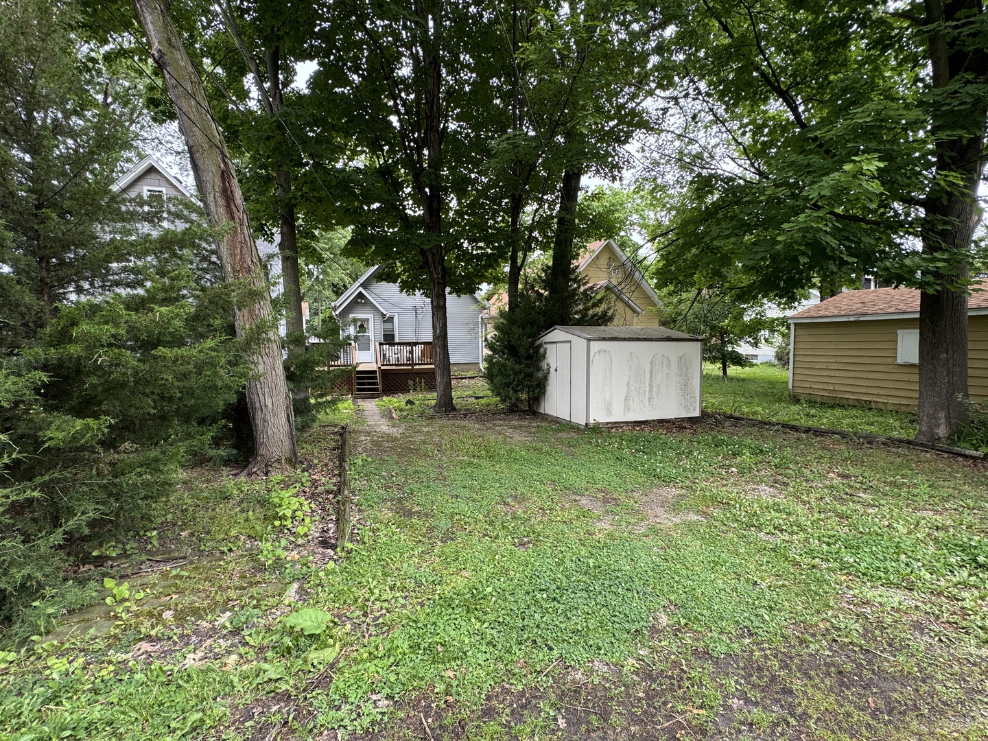1019 Prospect Street Elgin, IL 60120 - Photo 4 of 18