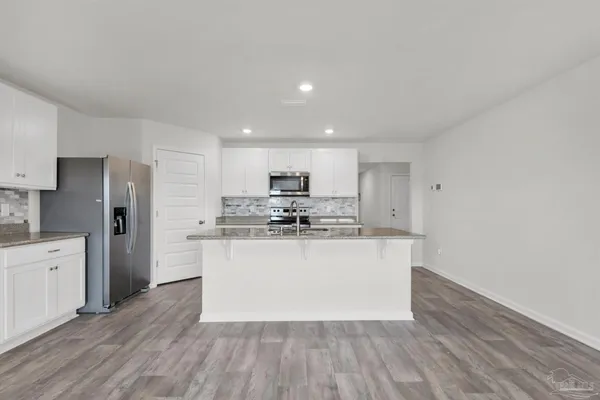 $2,150 | 5557 Galahad Trail, Milton, FL 32583