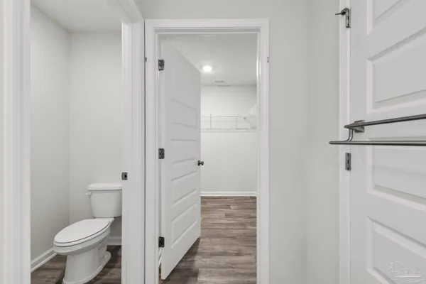 $2,150 | 5557 Galahad Trail, Milton, FL 32583