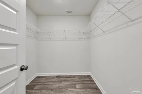 $2,150 | 5557 Galahad Trail, Milton, FL 32583