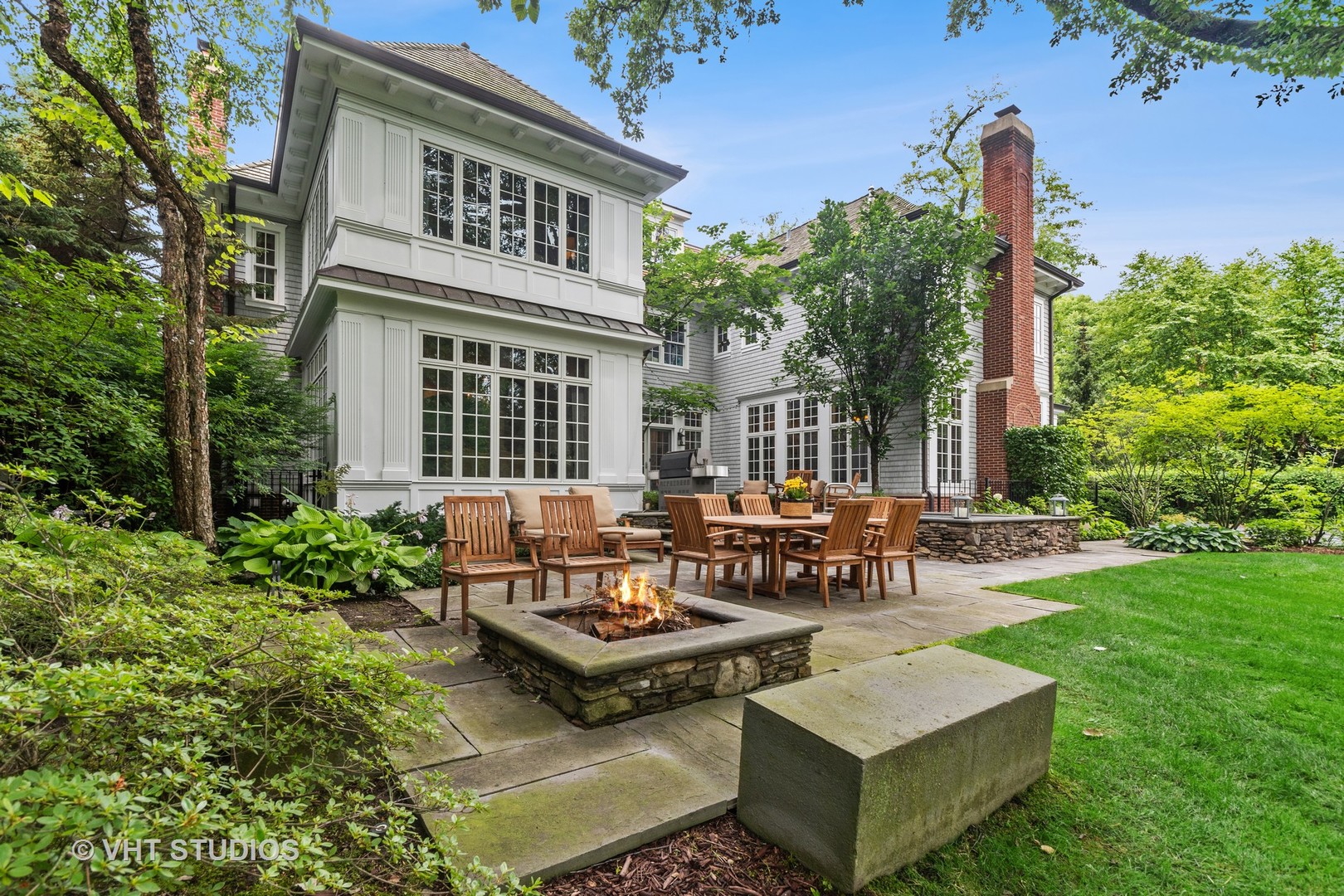 316 Sunset Road Winnetka, IL 60093 - Photo 12 of 89