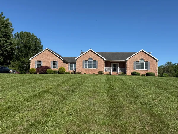 $824,700 | 11337 Old Stillhouse Road, Boston, VA 22713