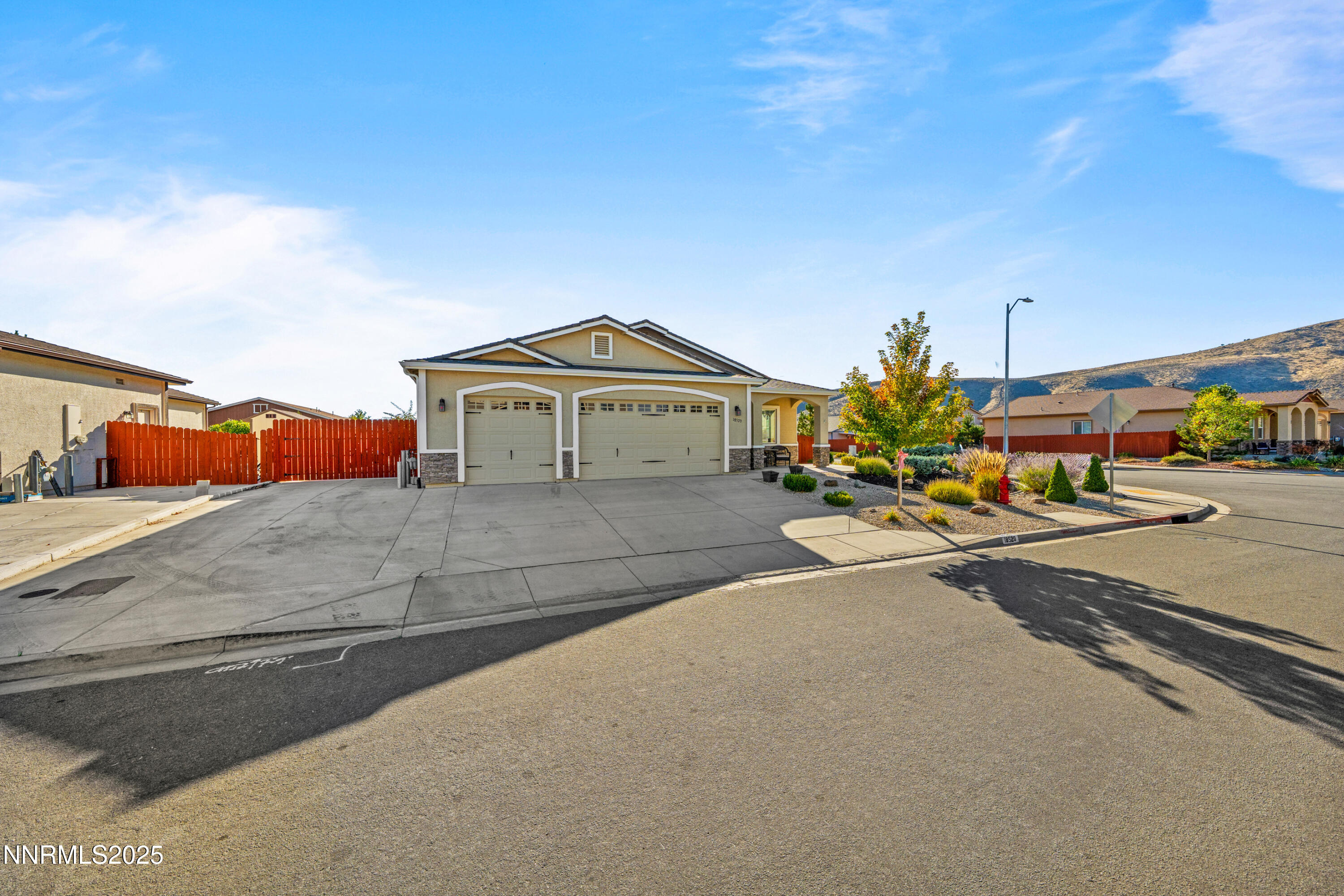 18520 Silverbell Court Reno, NV 89508 - Photo 3 of 60 DS208752