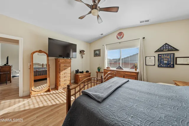 a view of a backyard with garden