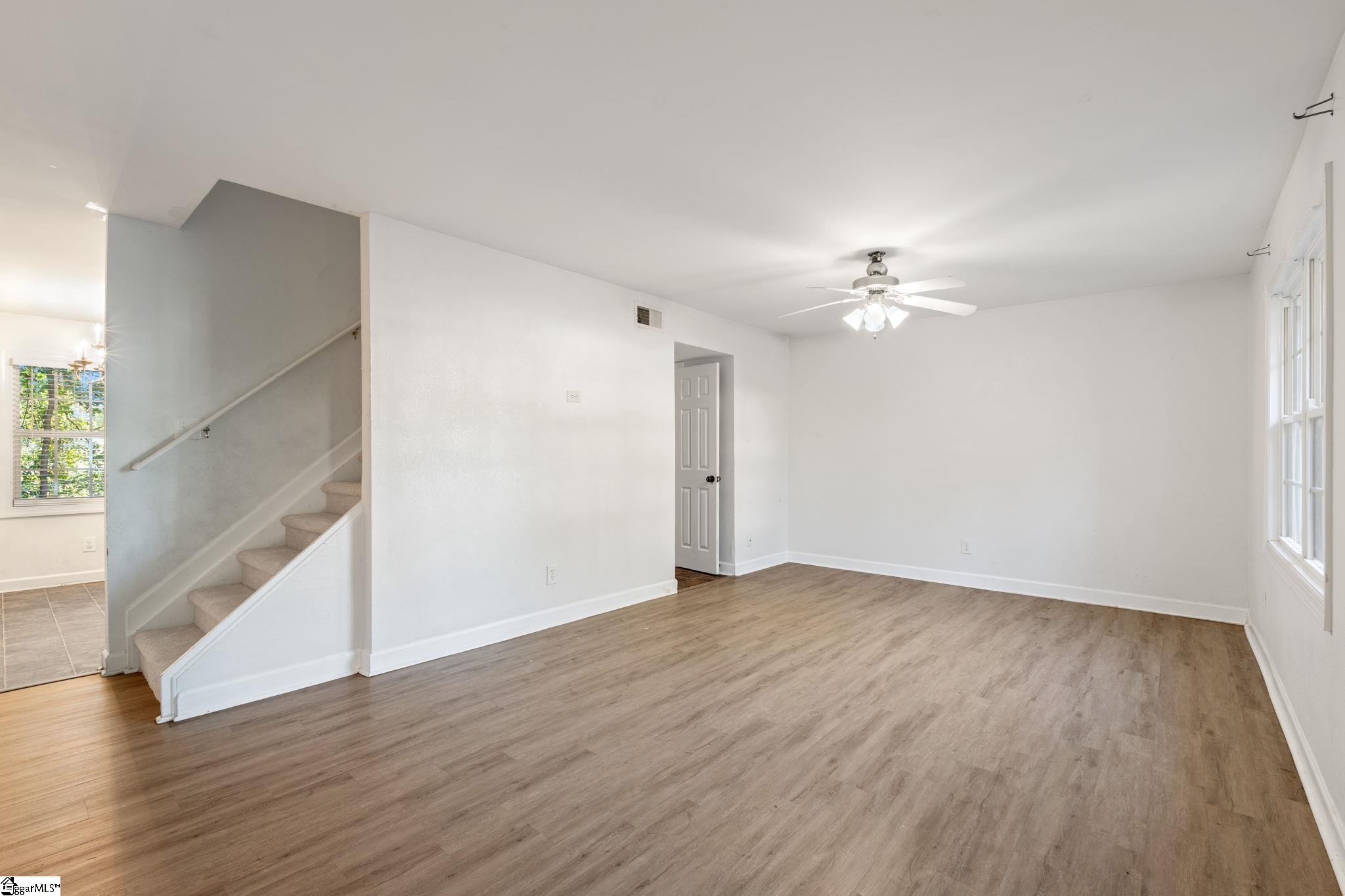 3 Ruby Bay Lane Simpsonville, SC 29681 - Photo 4 of 24