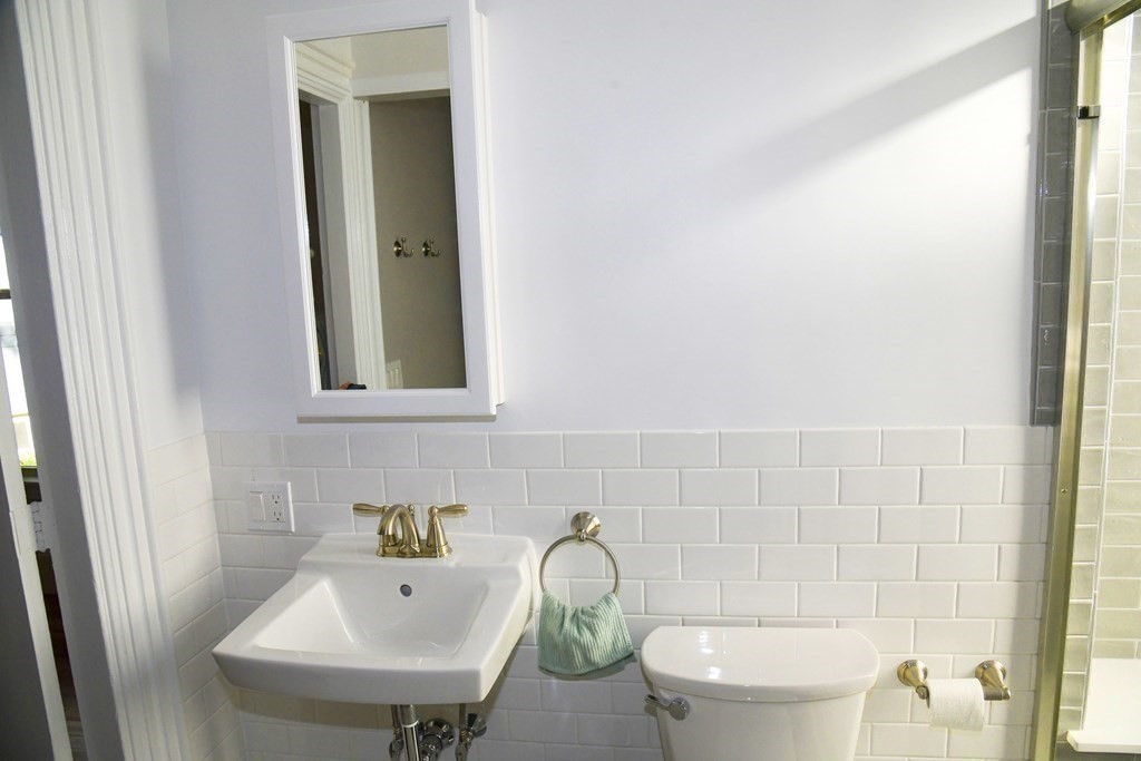 26 Grovenor Road, Unit 1 Boston, MA 02130 - Photo 14 of 23 Gallery Image 14