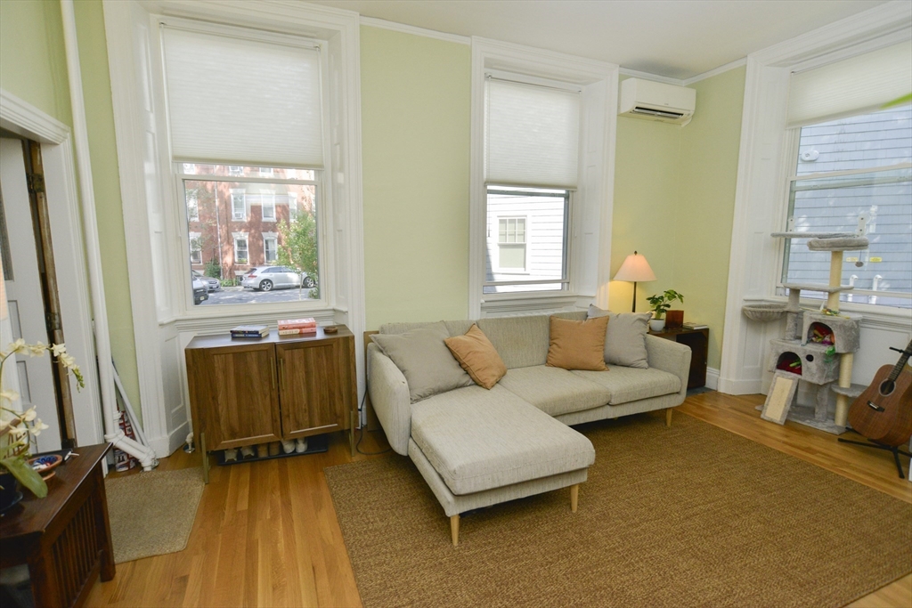 26 Grovenor Road, Unit 1 Boston, MA 02130 - Photo 3 of 23 Gallery Image 3