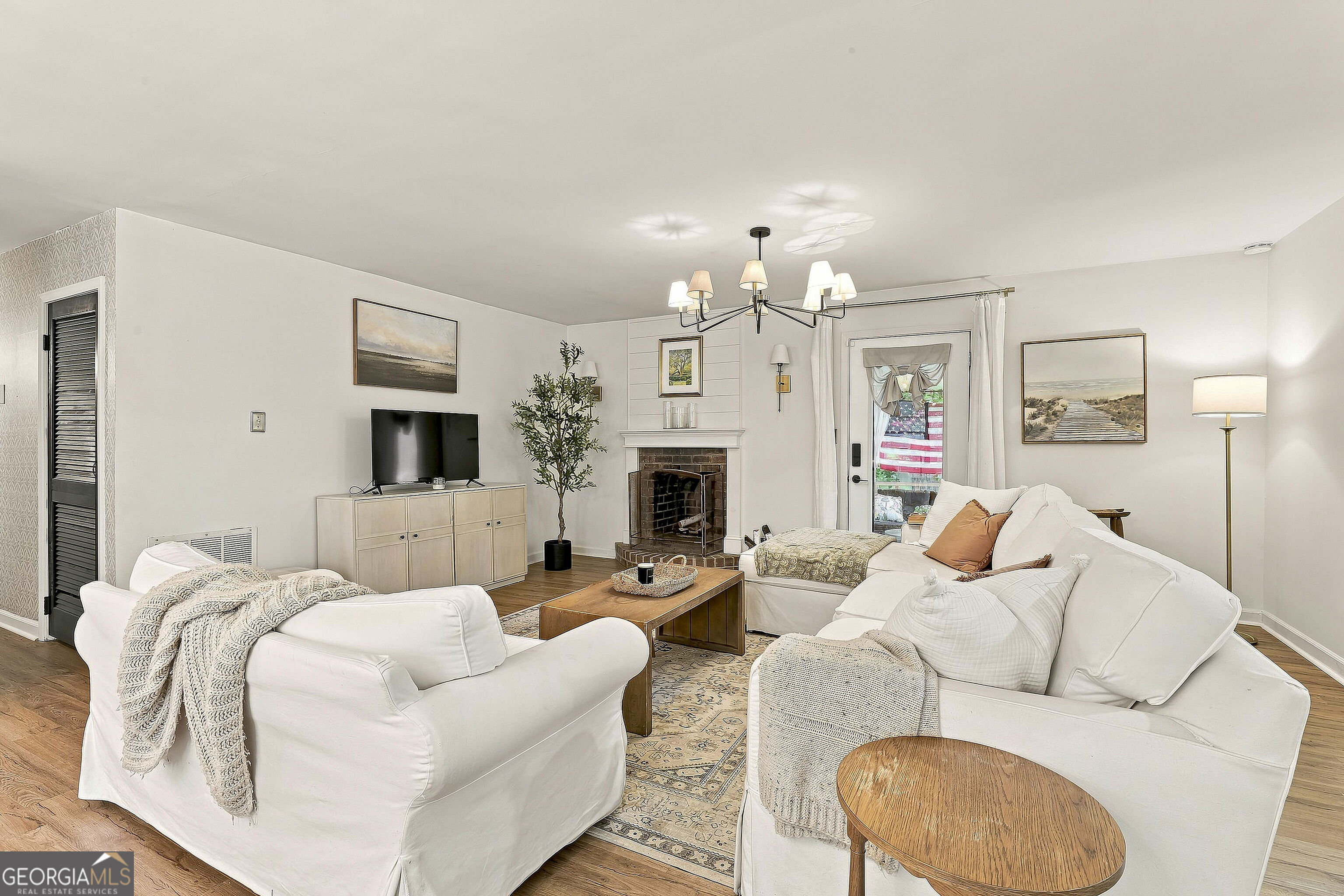 413 Lees Mill Road Fayetteville, GA 30214 - Photo 12 of 53 Gallery Image 12