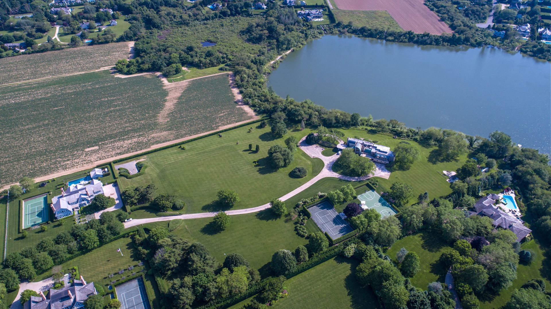 9 Morgan Hill Way Bridgehampton, NY 11932 - Photo 1 of 18 an aerial view of a house