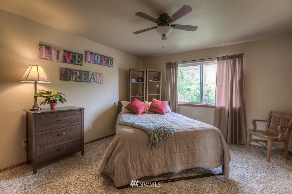 2155 Citation Loop Wenatchee, WA 98801 - Photo 7 of 15 Gallery Image 7