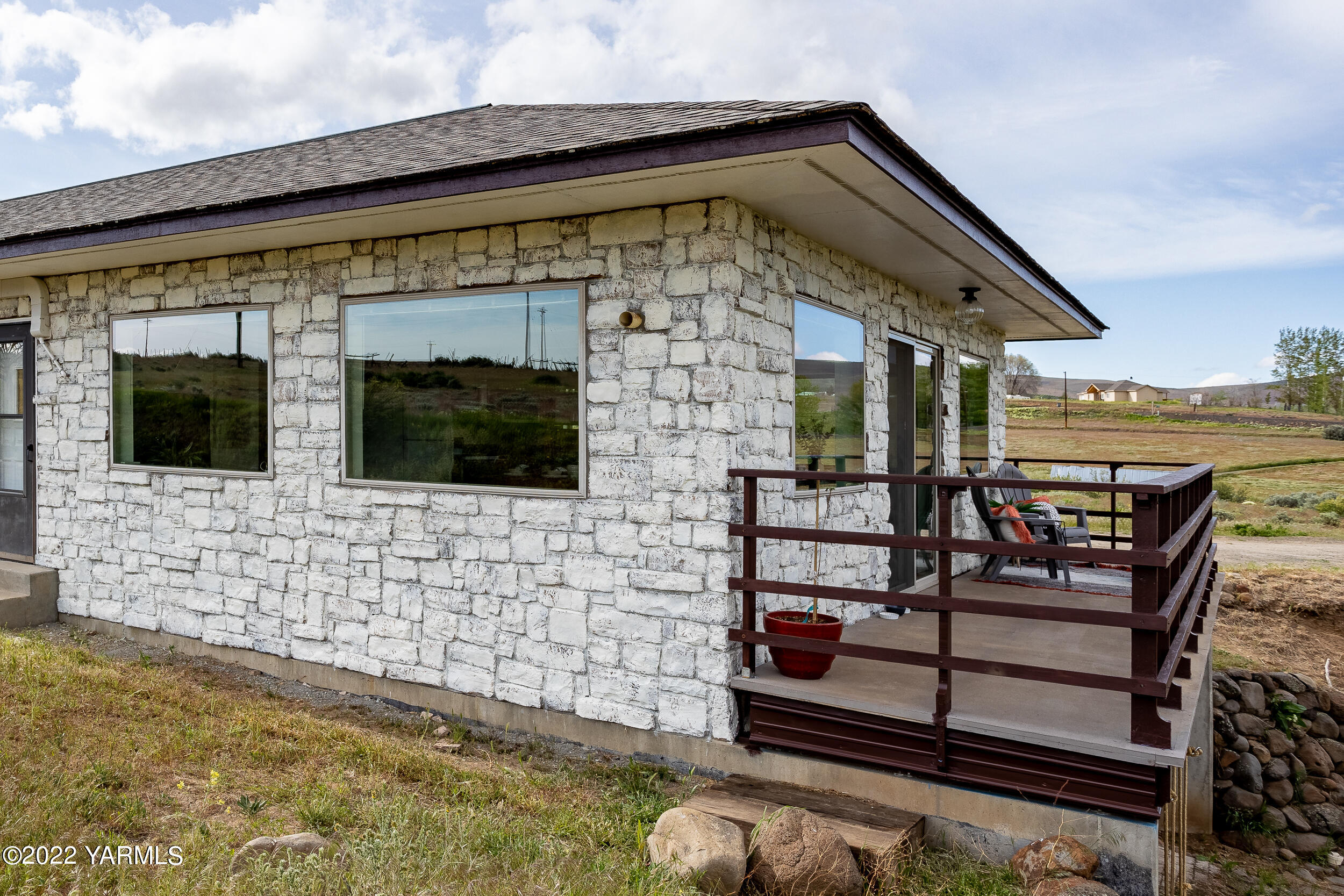 2450 Cook Road Yakima, WA 98908 - Photo 37 of 52 a view of house with outdoor space