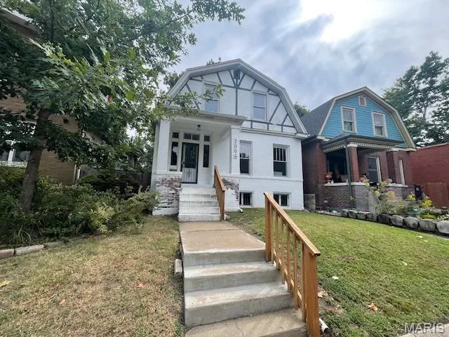 $244,900 | 2004 Nebraska Avenue, St. Louis, MO 63104