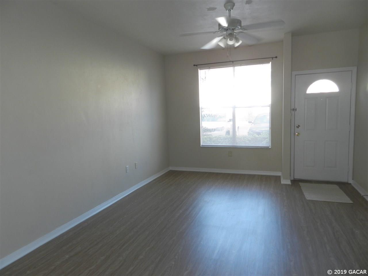 3901 Southwest 20th Avenue Gainesville, FL 32607 - Photo 3 of 18