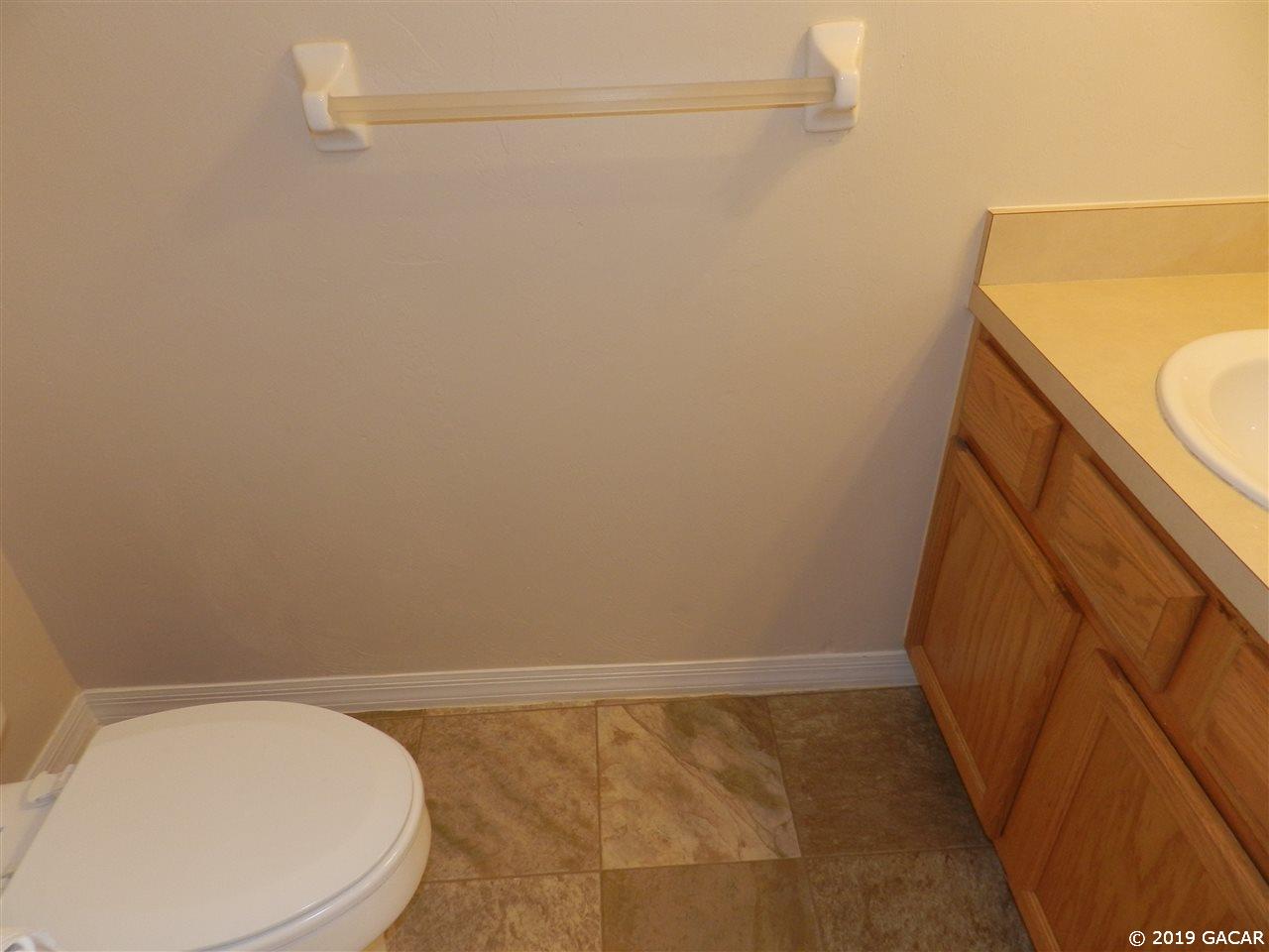 3901 Southwest 20th Avenue Gainesville, FL 32607 - Photo 9 of 18