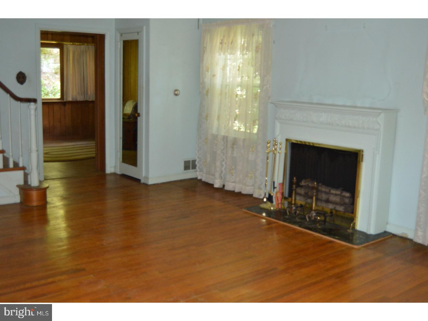 1515 Manoa Road Wynnewood, PA 19096 - Photo 4 of 25 Living Room