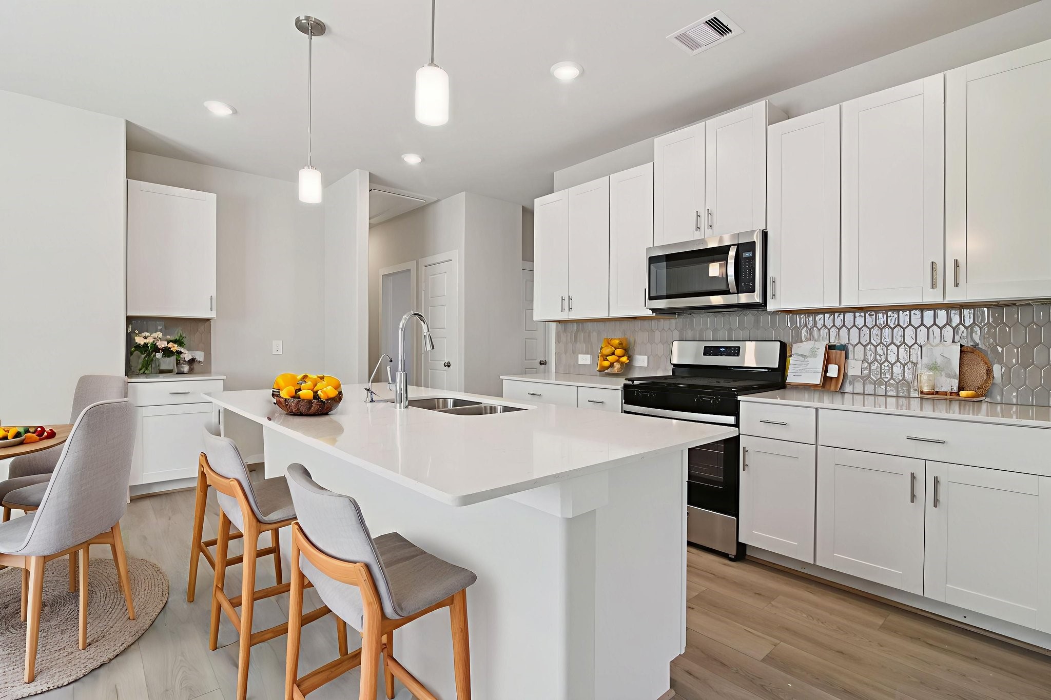 259 Charles Rdg Drive Montgomery, TX 77316 - Photo 11 of 44 Photo is not of the actual home, but is an inspirational photo of builder’s model home and may depict options, furnishings, and/or decorator features that are not included