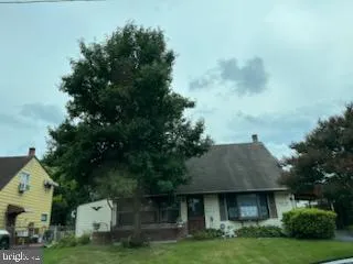 $2,850 | 2817 Nestling Road, Philadelphia, PA 19154