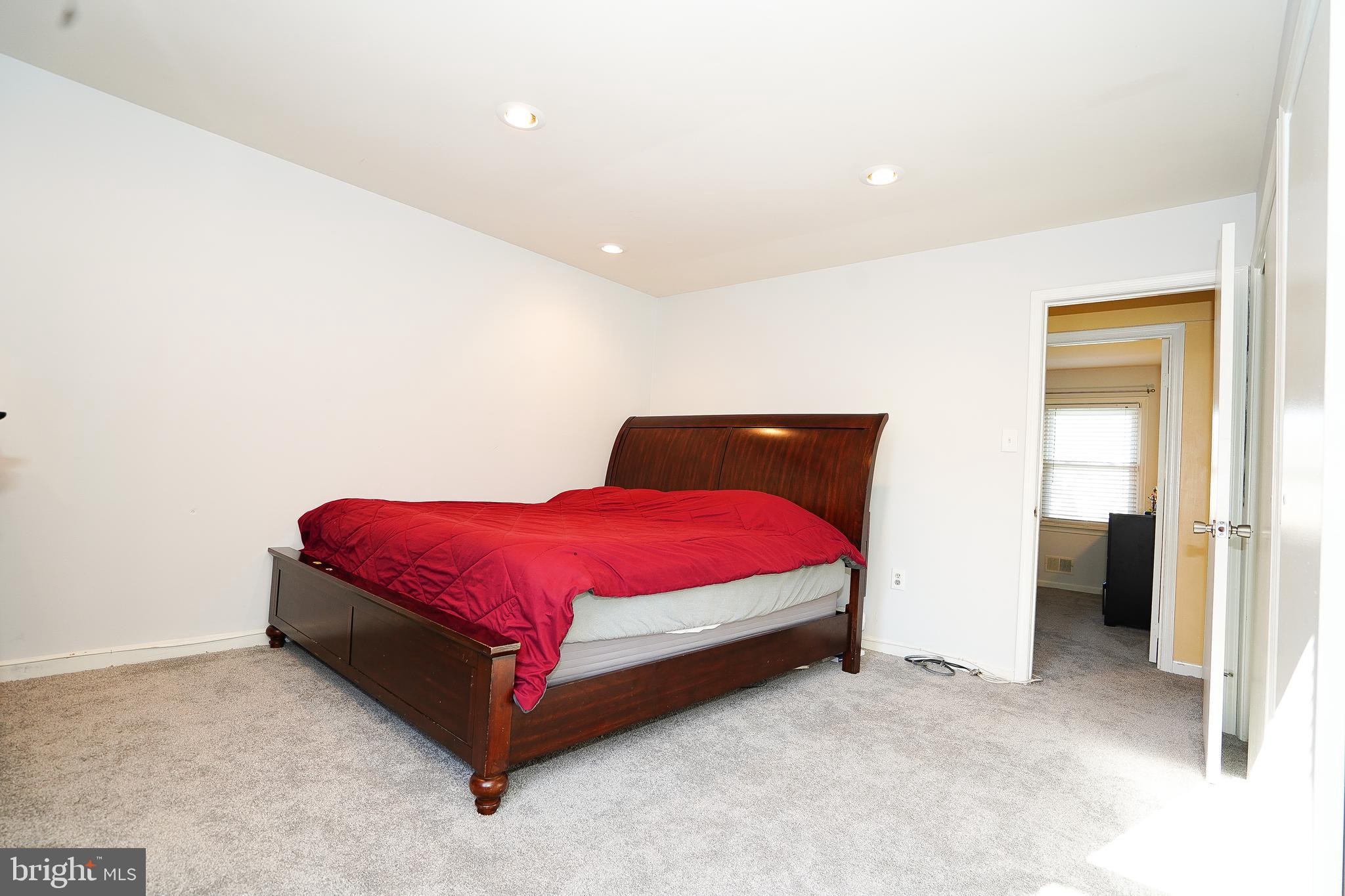 11723 Butlers Branch Road Clinton, MD 20735 - Photo 9 of 12 MASTER BEDROOM