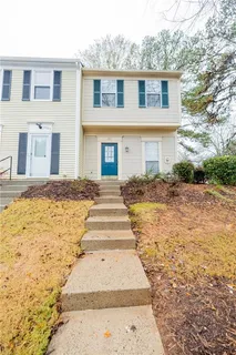 $262,000 | 1010 Wedgewood Way, Atlanta, GA 30350